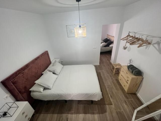 הוילה מיחאס La Casa De La Abuela מראה חיצוני תמונה